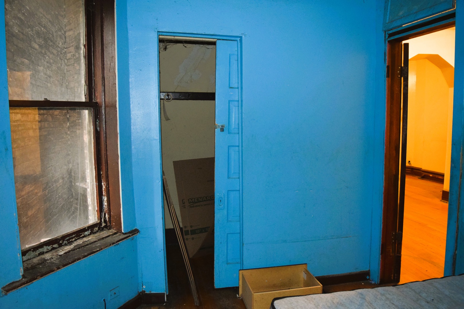 4252 W Gladys Avenue, Chicago, IL 60624