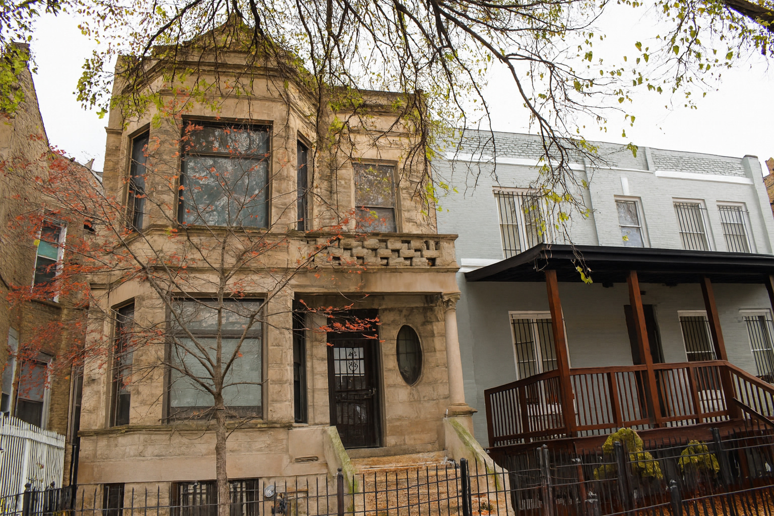 4252 W Gladys Avenue, Chicago, IL 60624