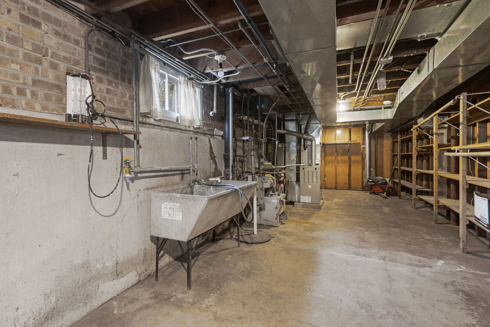 10624 Lawler Avenue, Oak Lawn, IL 60453