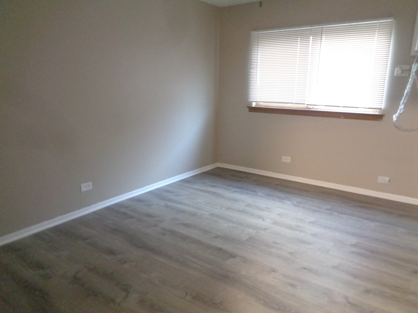 9644 S kedzie Avenue #1, Evergreen Park, IL 60805