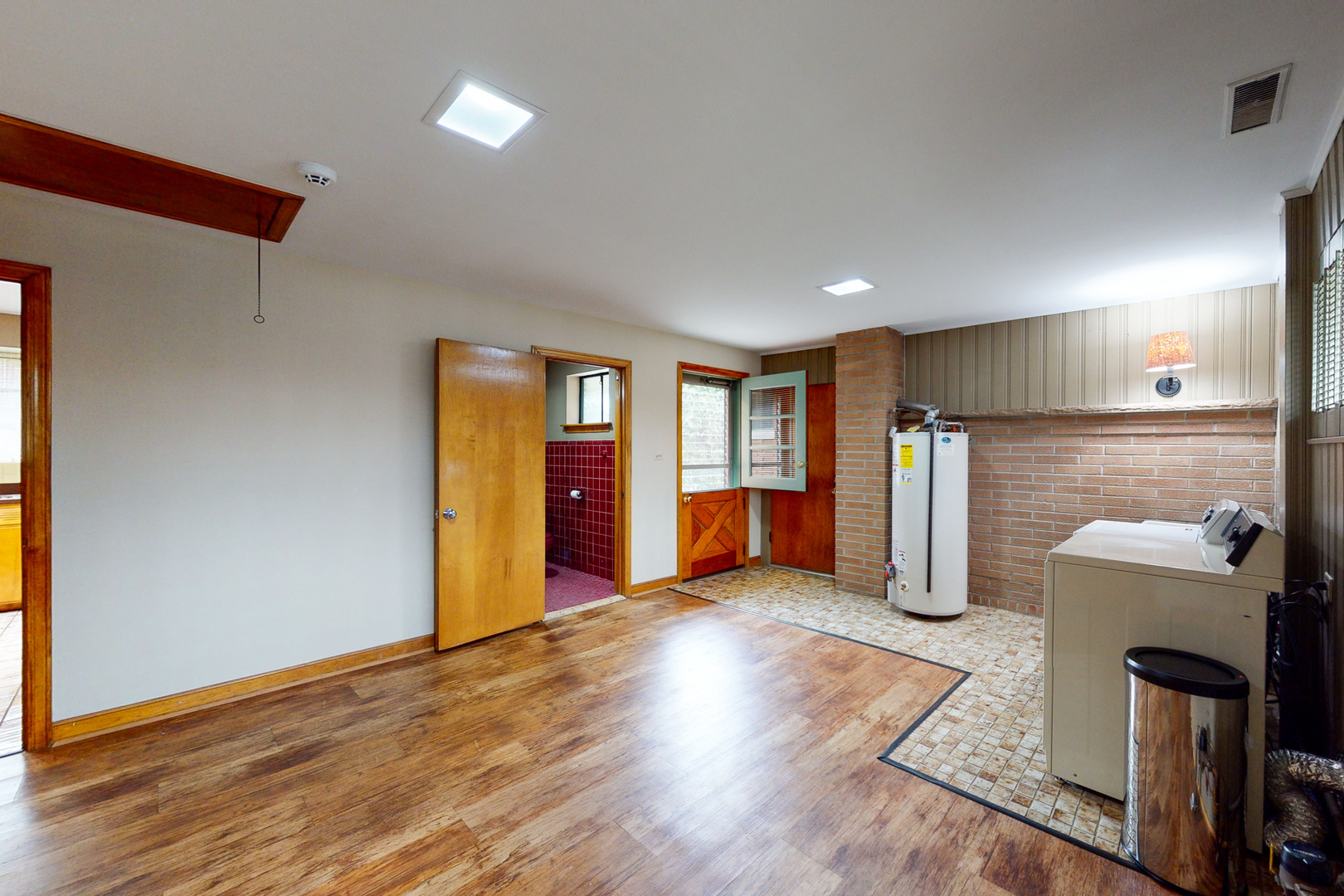 1401 Park Ridge Boulevard, Park Ridge, IL 60068