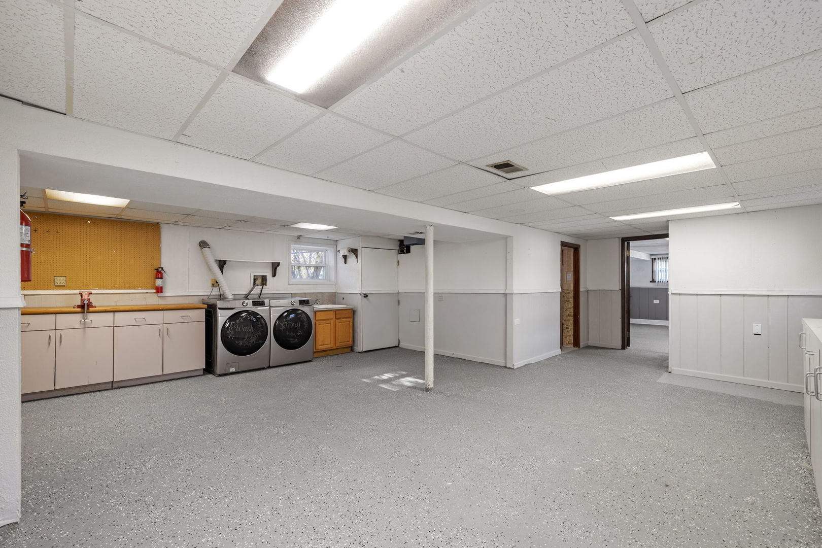 8519 Lorel Avenue, Burbank, IL 60459