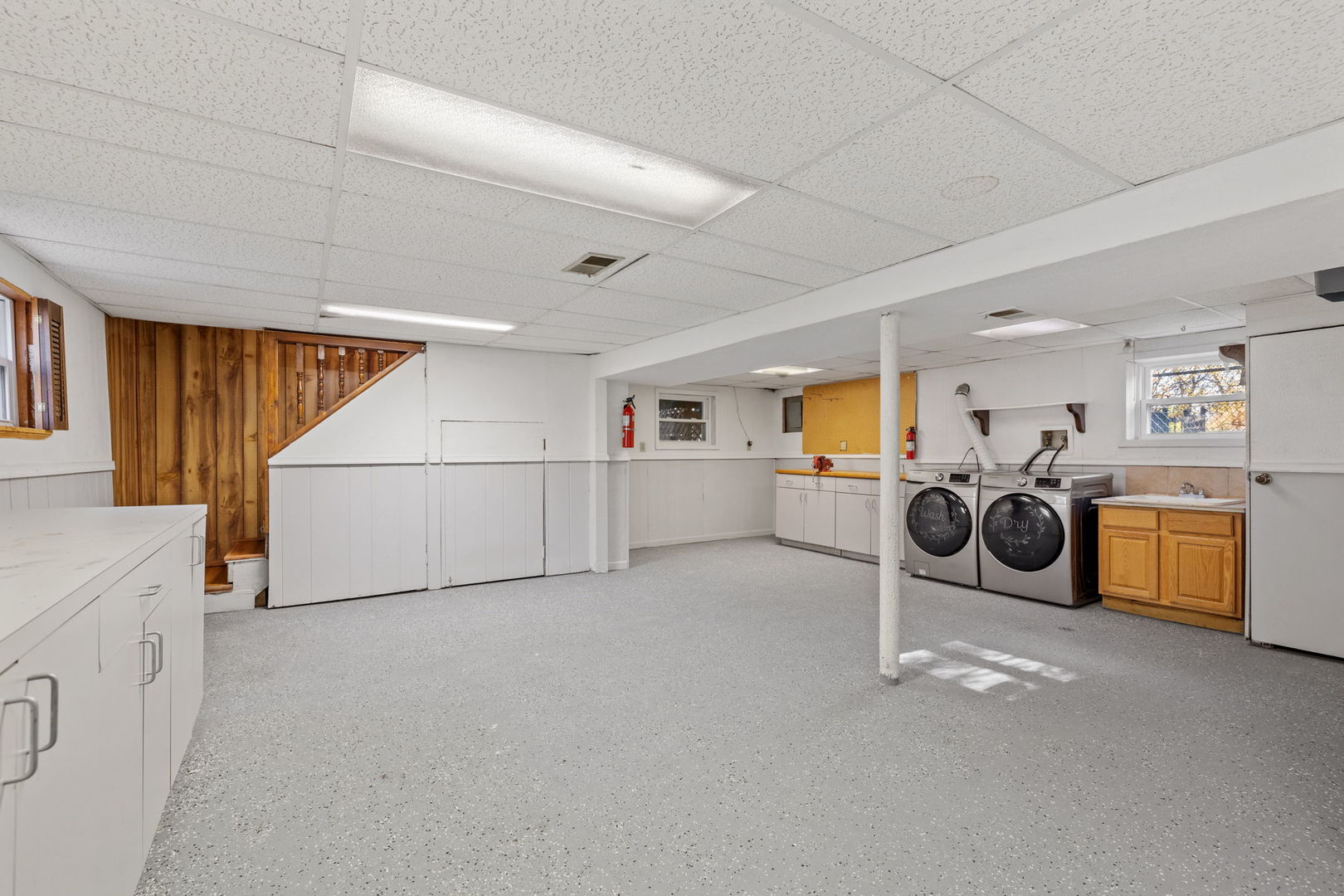 8519 Lorel Avenue, Burbank, IL 60459