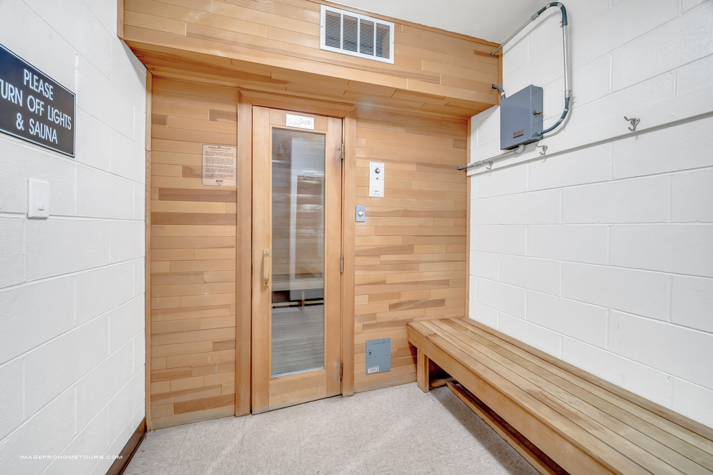 6325 N Sheridan Road #1903, Chicago, IL 60660