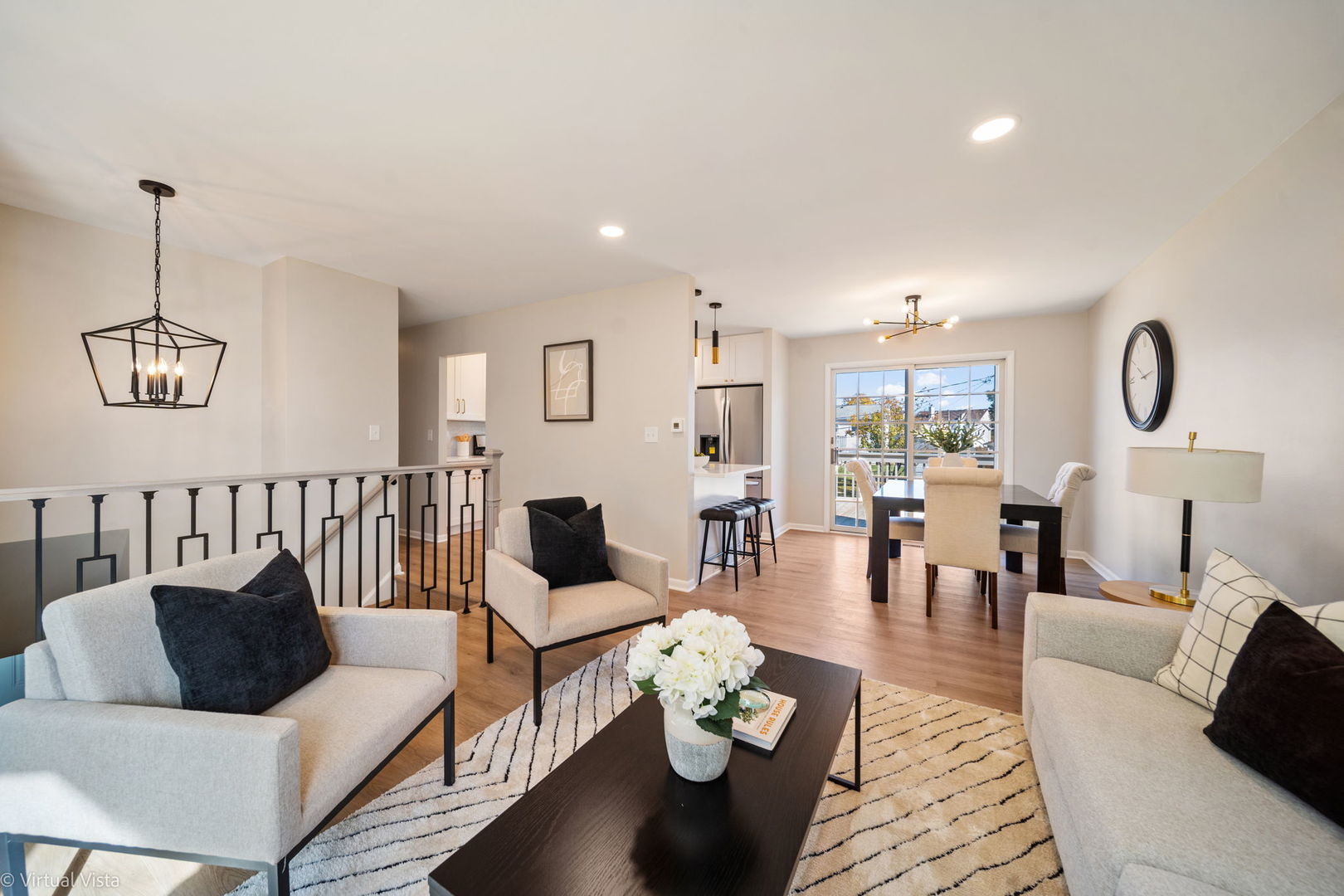 7209 Hawthorne Avenue, Woodridge, IL 60517