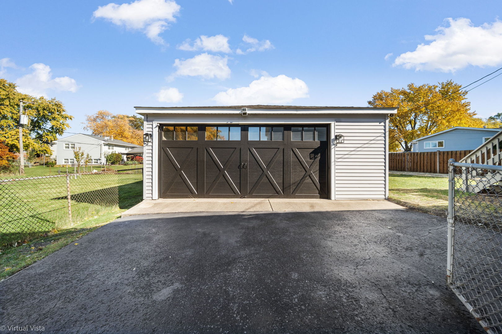 7209 Hawthorne Avenue, Woodridge, IL 60517