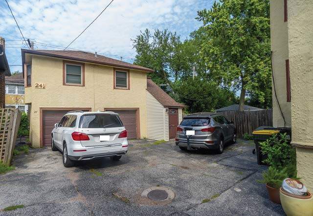 24 N Madison Avenue #2, La Grange, IL 60525