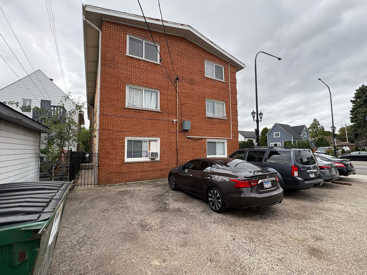 3117 S Laramie Avenue #3N, Cicero, IL 60804