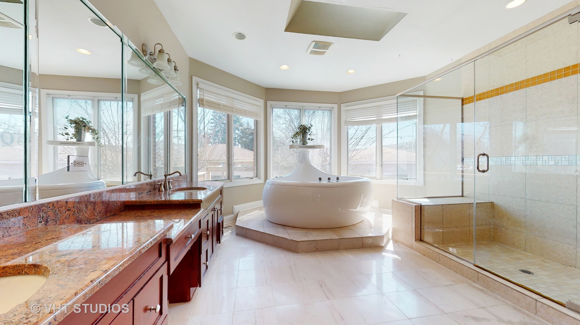 6909 Beckwith Road, Morton Grove, IL 60053