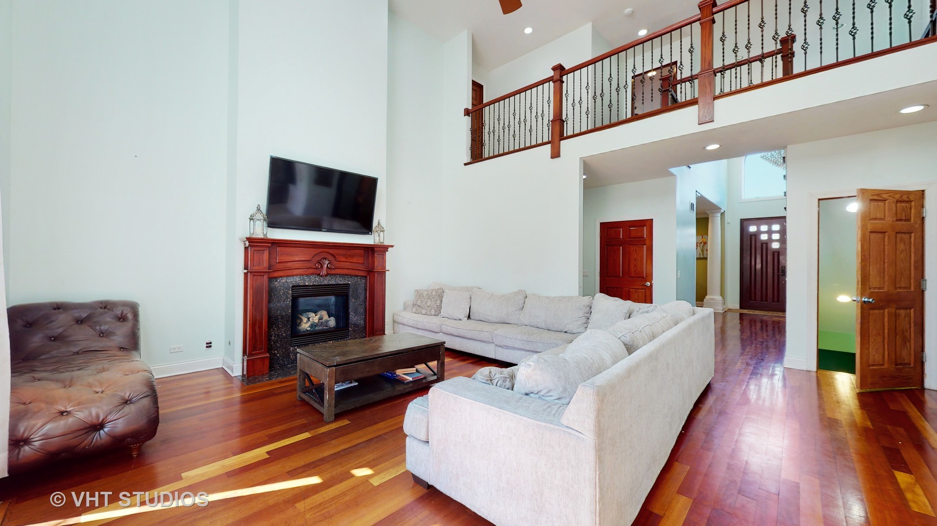 6909 Beckwith Road, Morton Grove, IL 60053