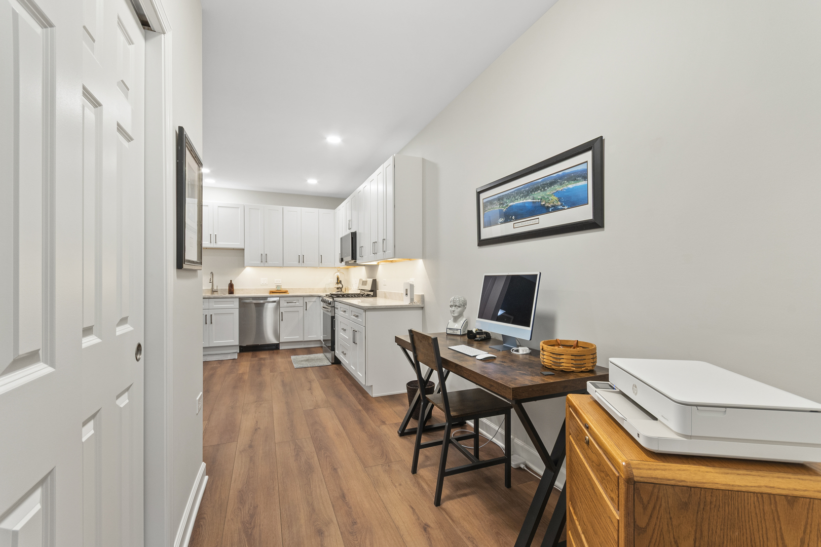 631 Belmont Lane, Carol Stream, IL 60188