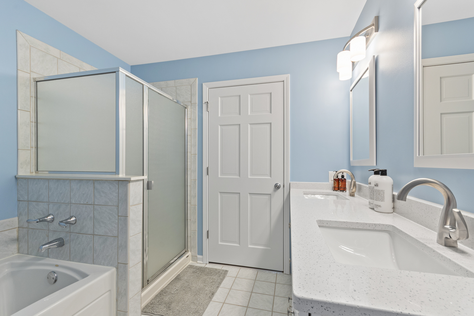 631 Belmont Lane, Carol Stream, IL 60188