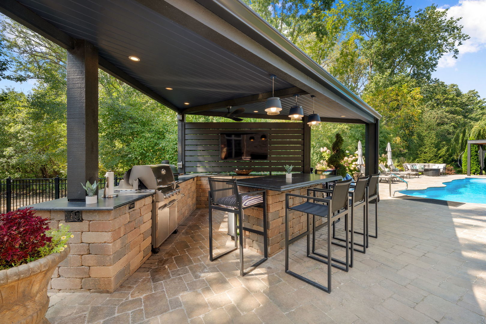 950 Gage Lane, Lake Forest, IL 60045