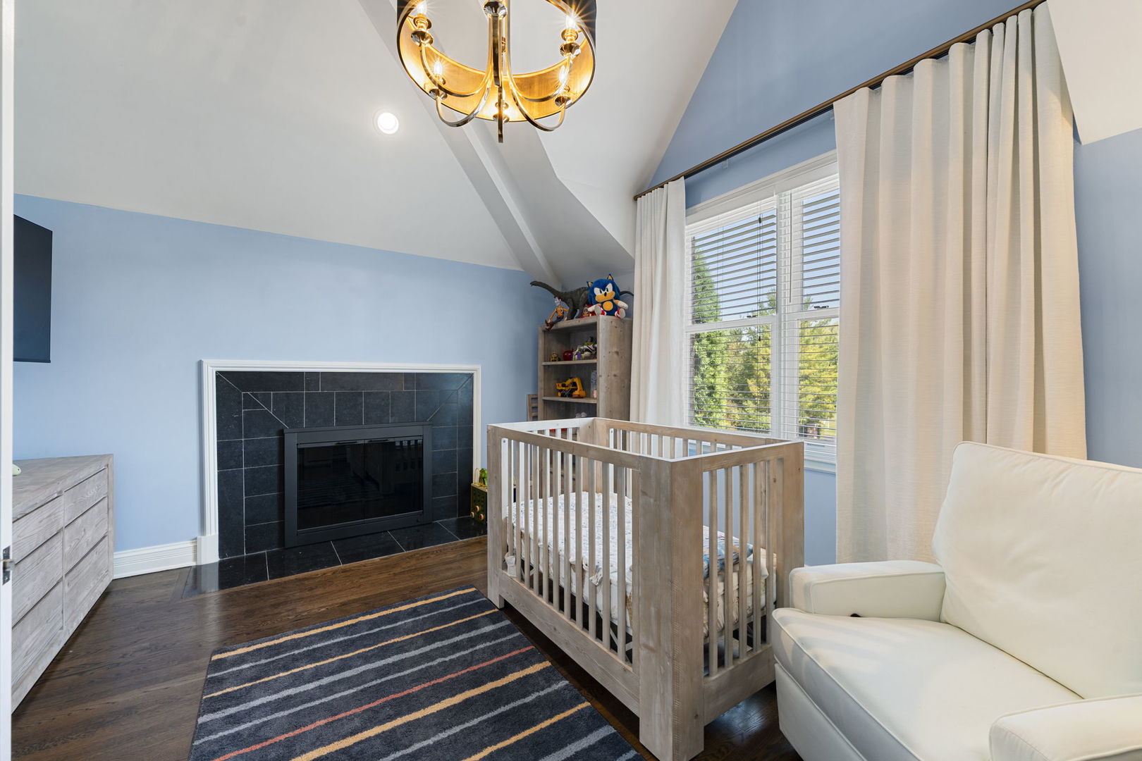 950 Gage Lane, Lake Forest, IL 60045