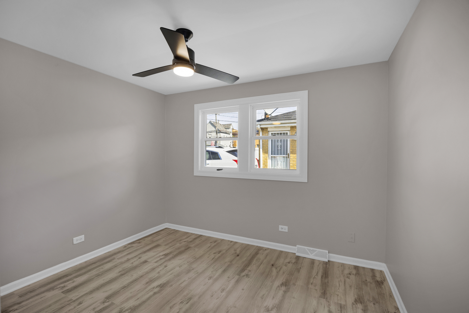 97 W 29th Street, South Chicago Heights, IL 60411