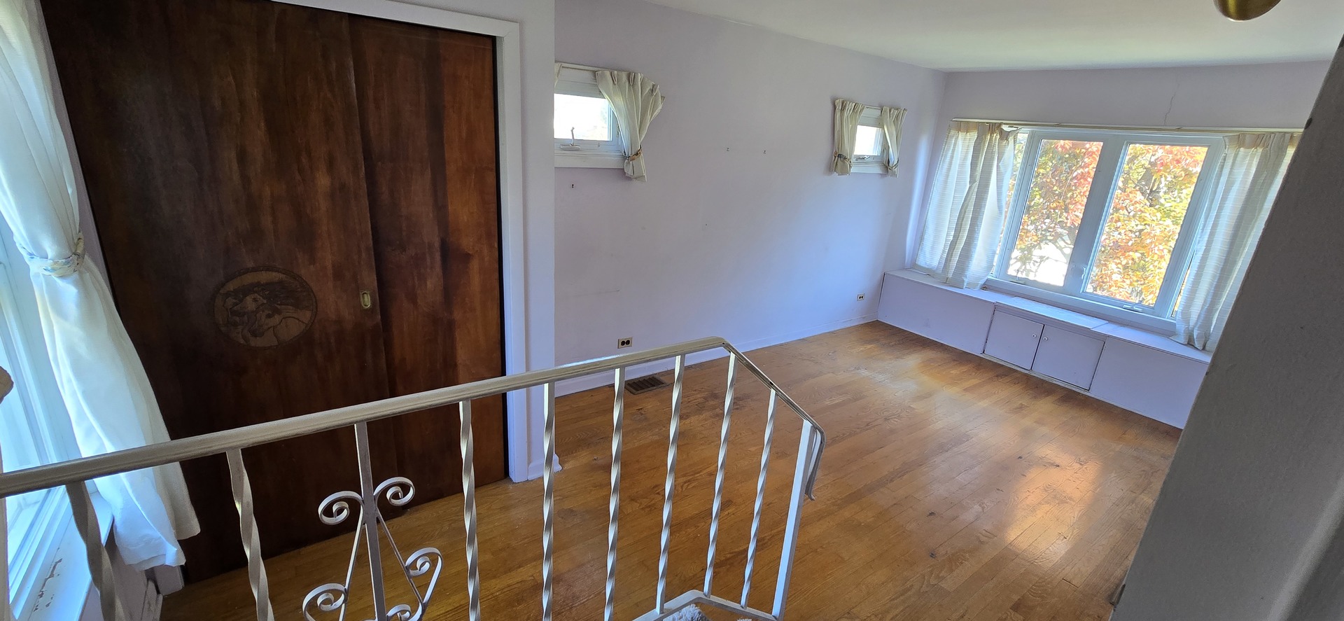 8341 N Osceola Avenue, Niles, IL 60714