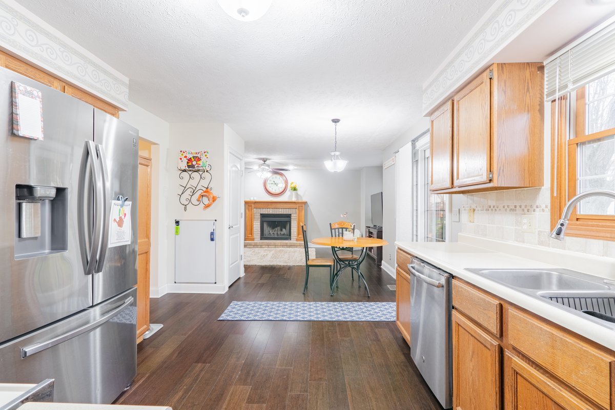 3 Harvest Court, Bloomington, IL 61704