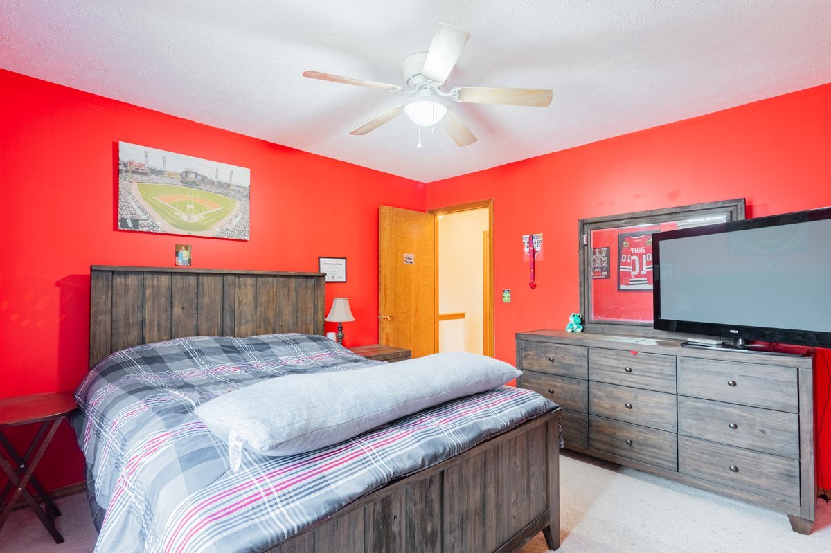 3 Harvest Court, Bloomington, IL 61704