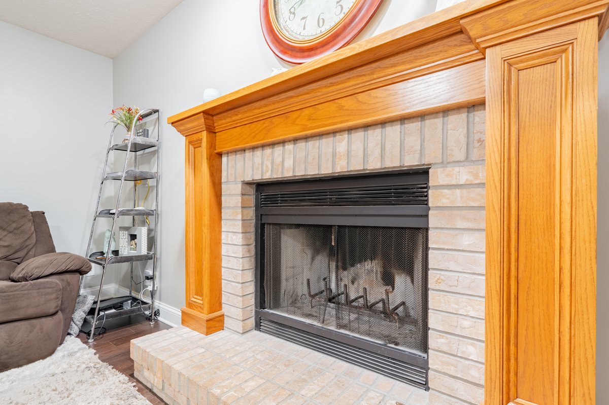 3 Harvest Court, Bloomington, IL 61704