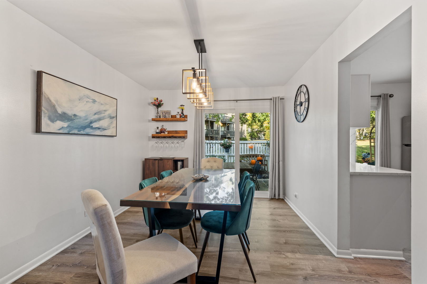 1420 Stonebridge Trail #1-3, Wheaton, IL 60189