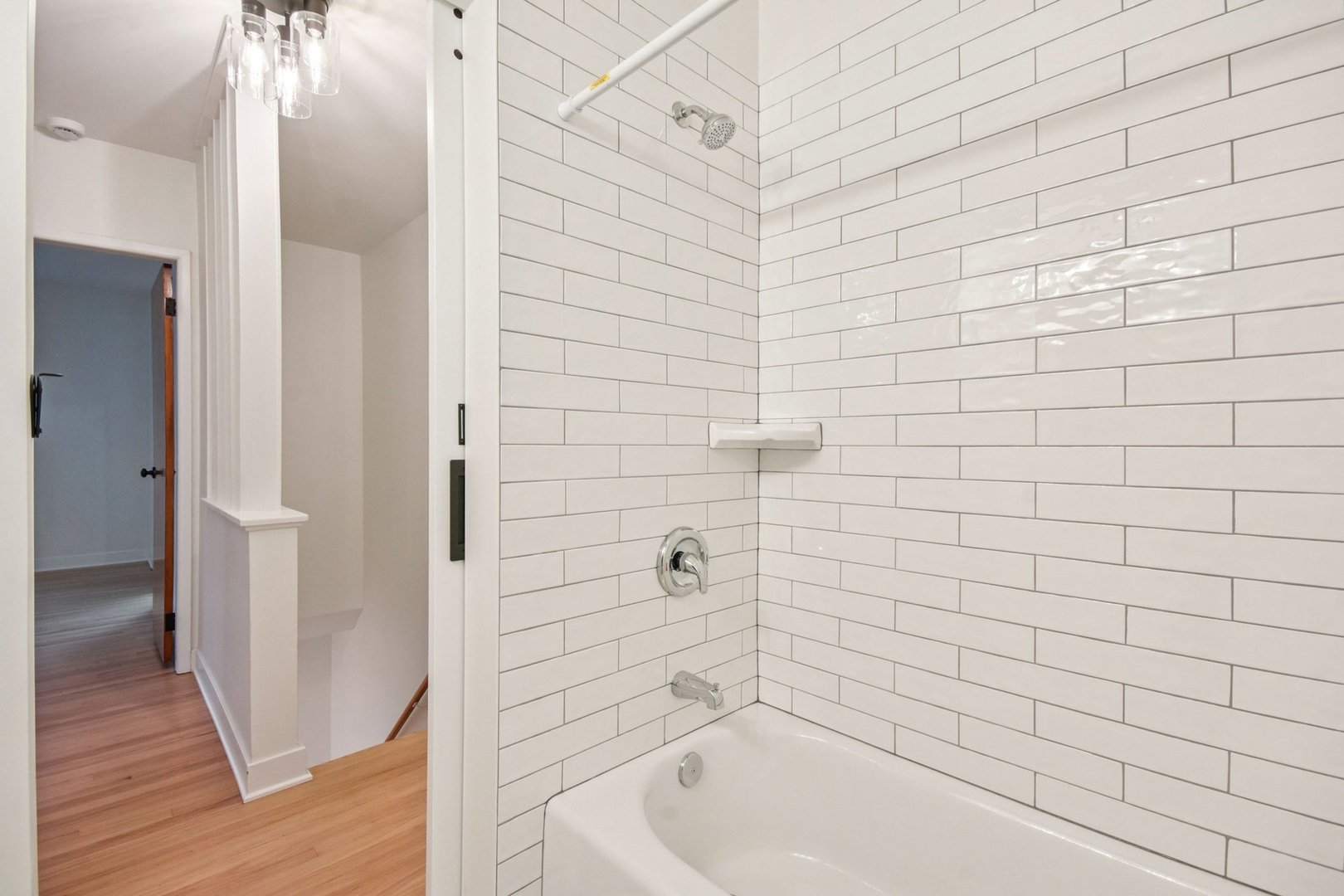 470 E Vallette Street, Elmhurst, IL 60126