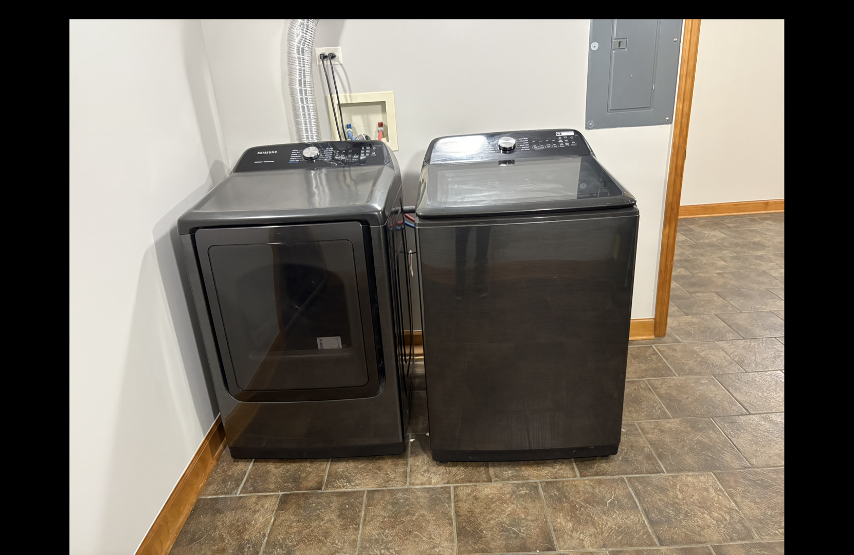 16649 Oak Park Avenue #203, Tinley Park, IL 60477