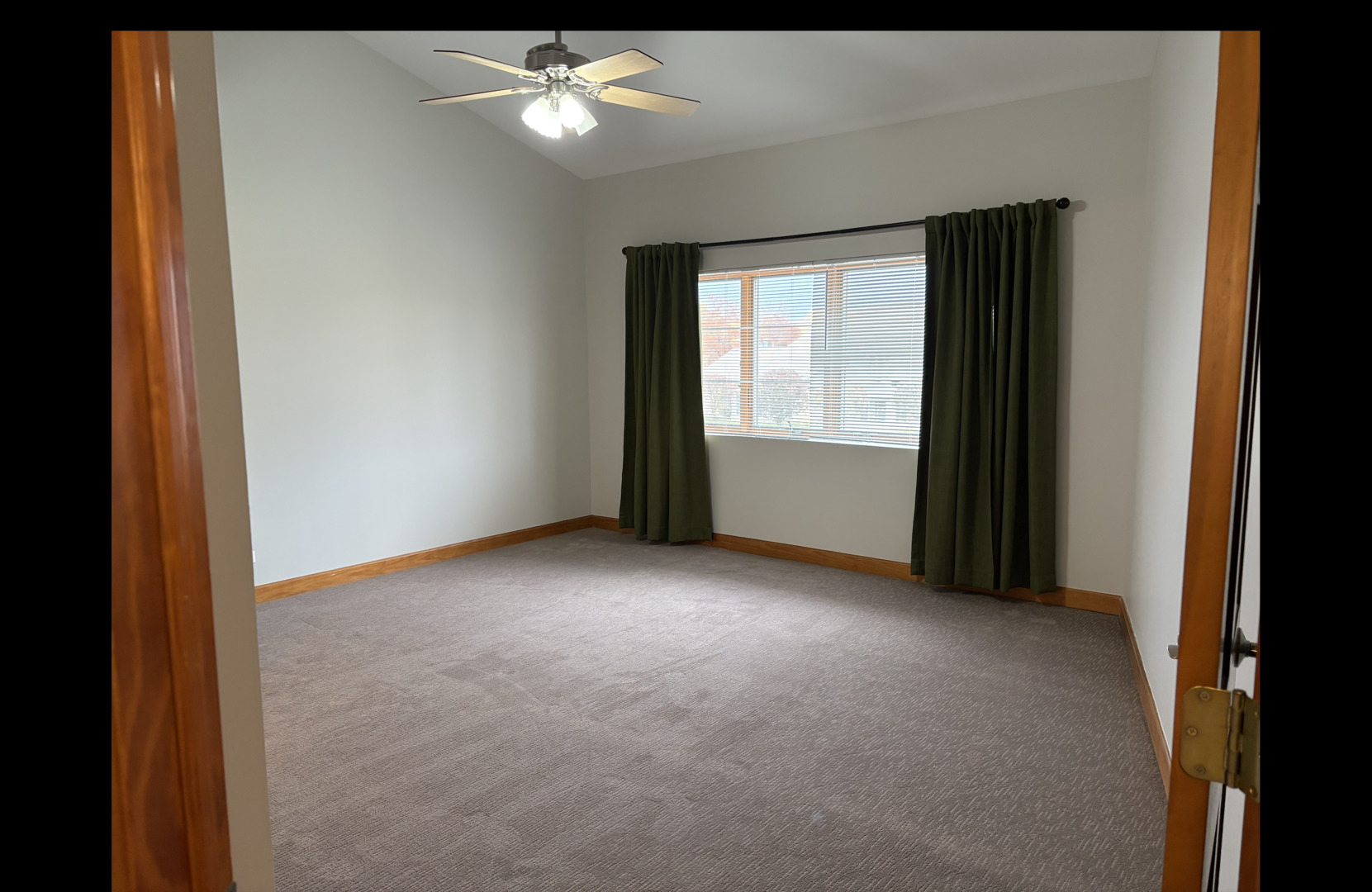 16649 Oak Park Avenue #203, Tinley Park, IL 60477