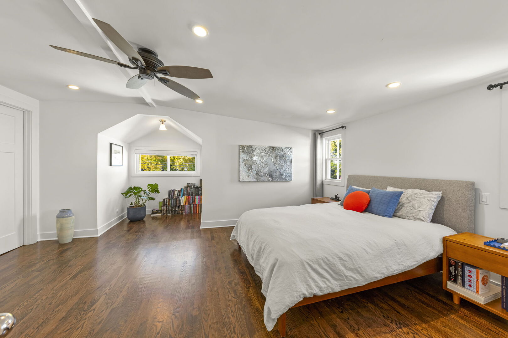 929 Harlem Avenue, Forest Park, IL 60130