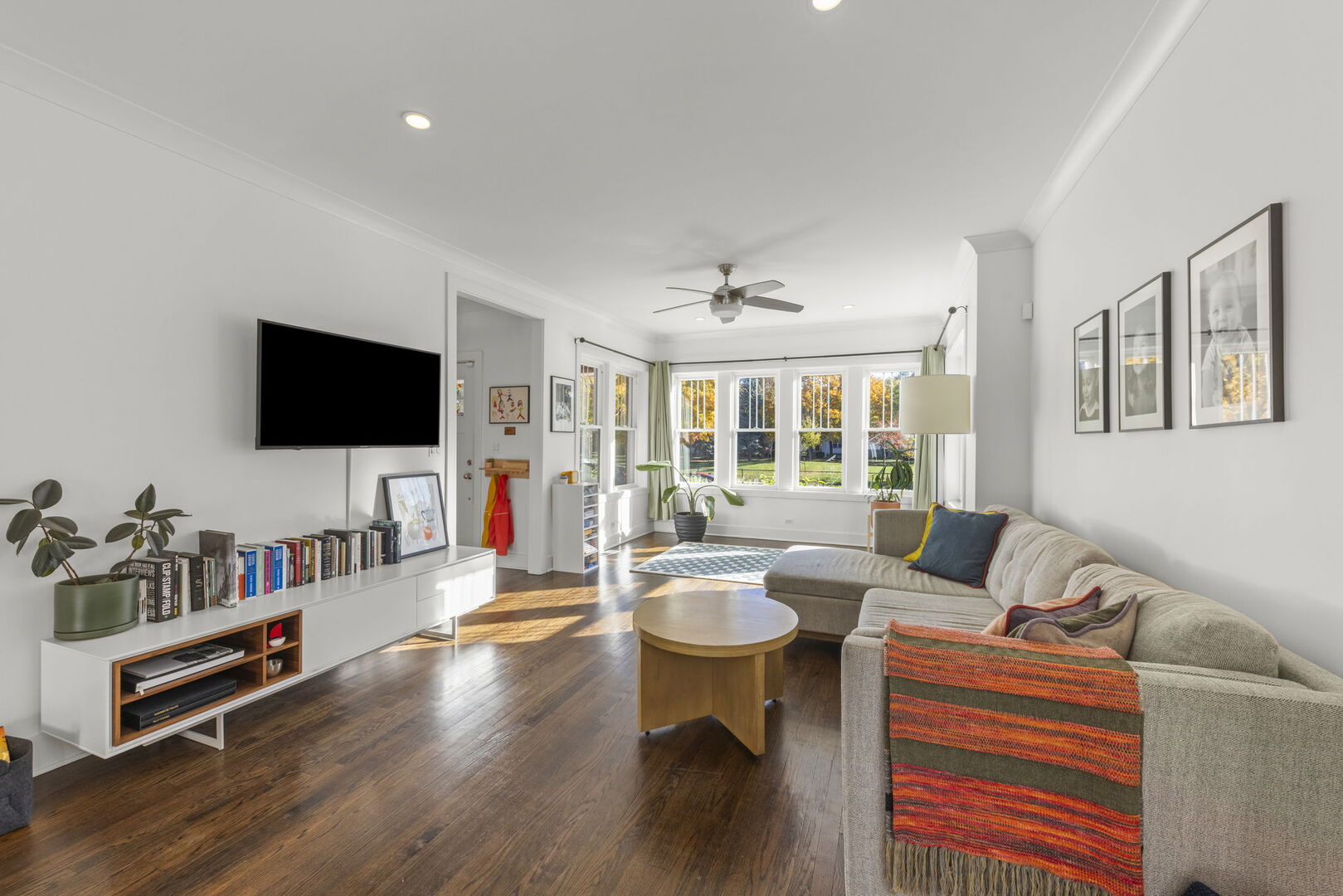 929 Harlem Avenue, Forest Park, IL 60130