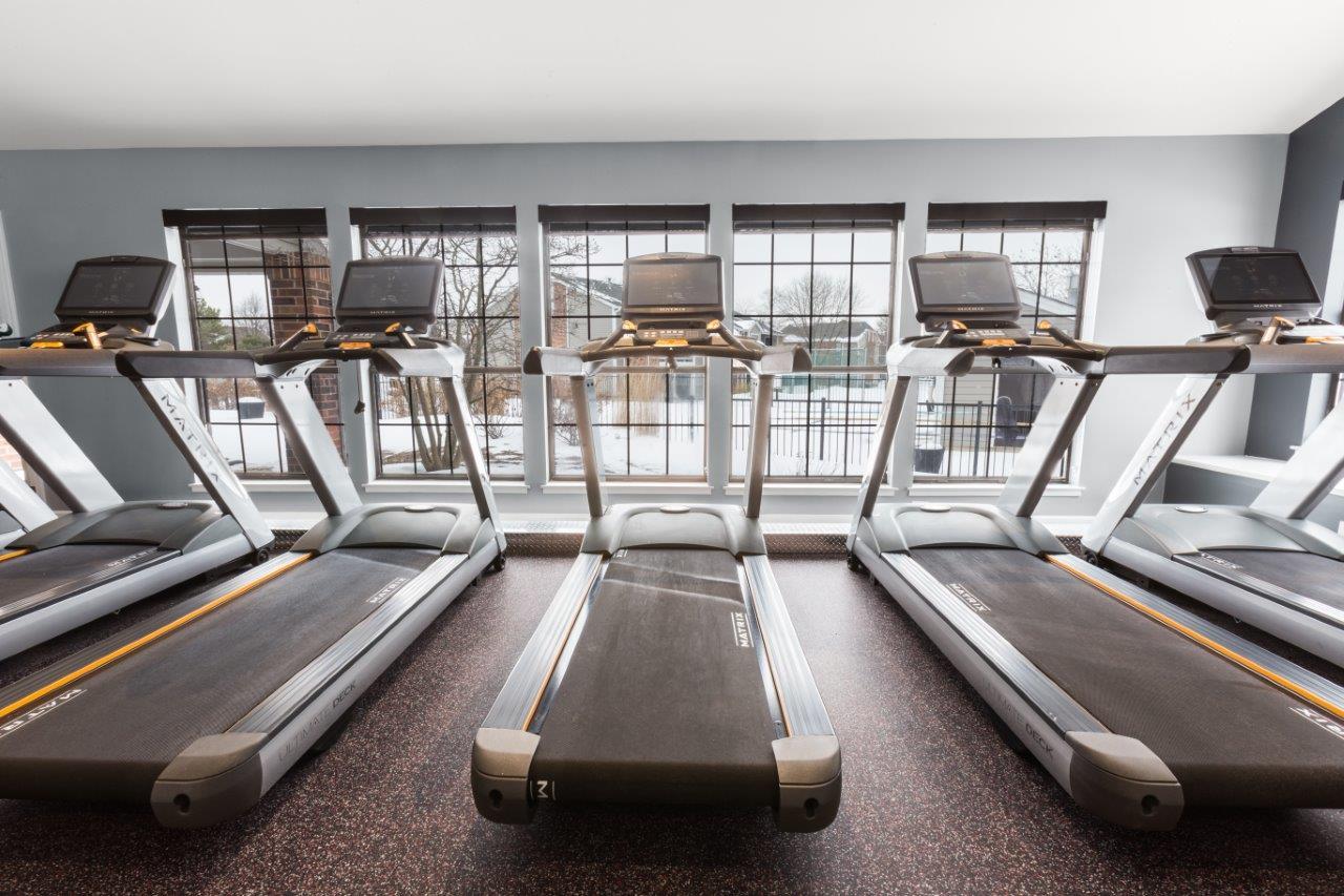 240 Lincoln Oaks Drive #1501, Willowbrook, IL 60527