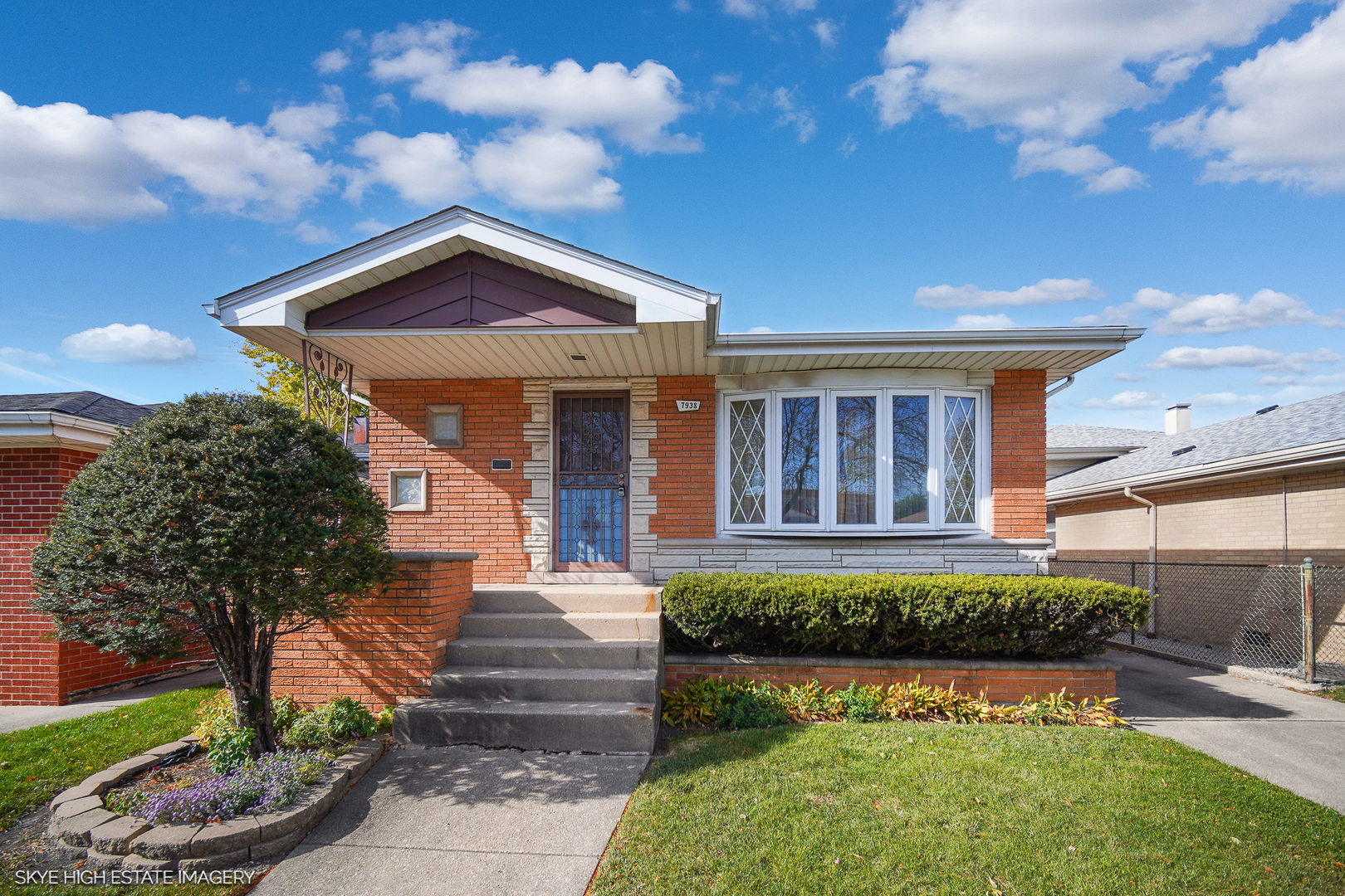 7938 S Komensky Avenue, Chicago, IL 60652