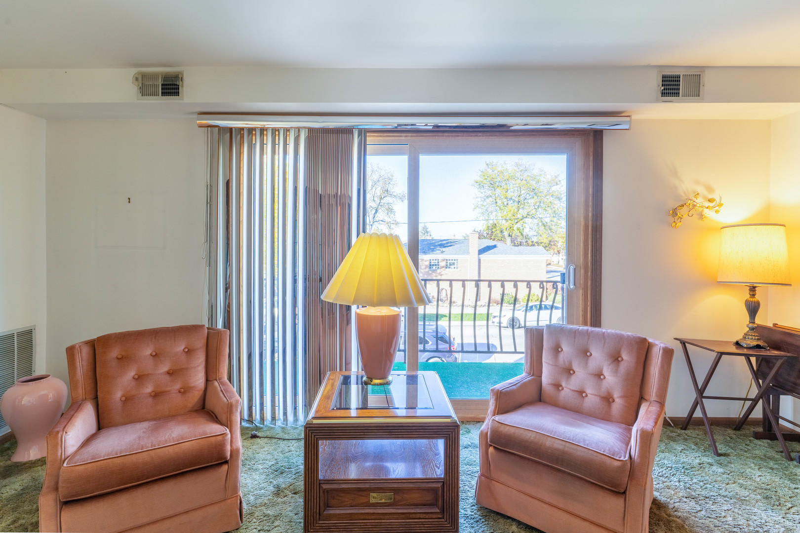 6401 W 64TH Place #2W, Chicago, IL 60638