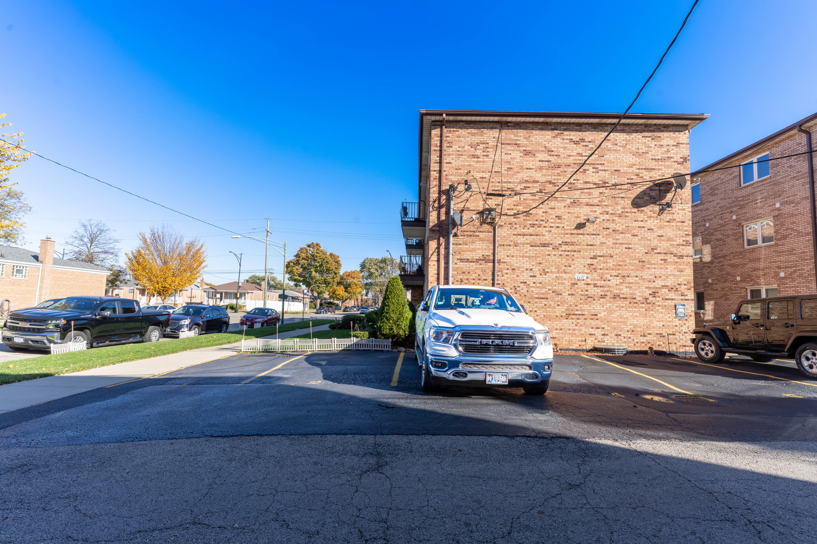 6401 W 64TH Place #2W, Chicago, IL 60638