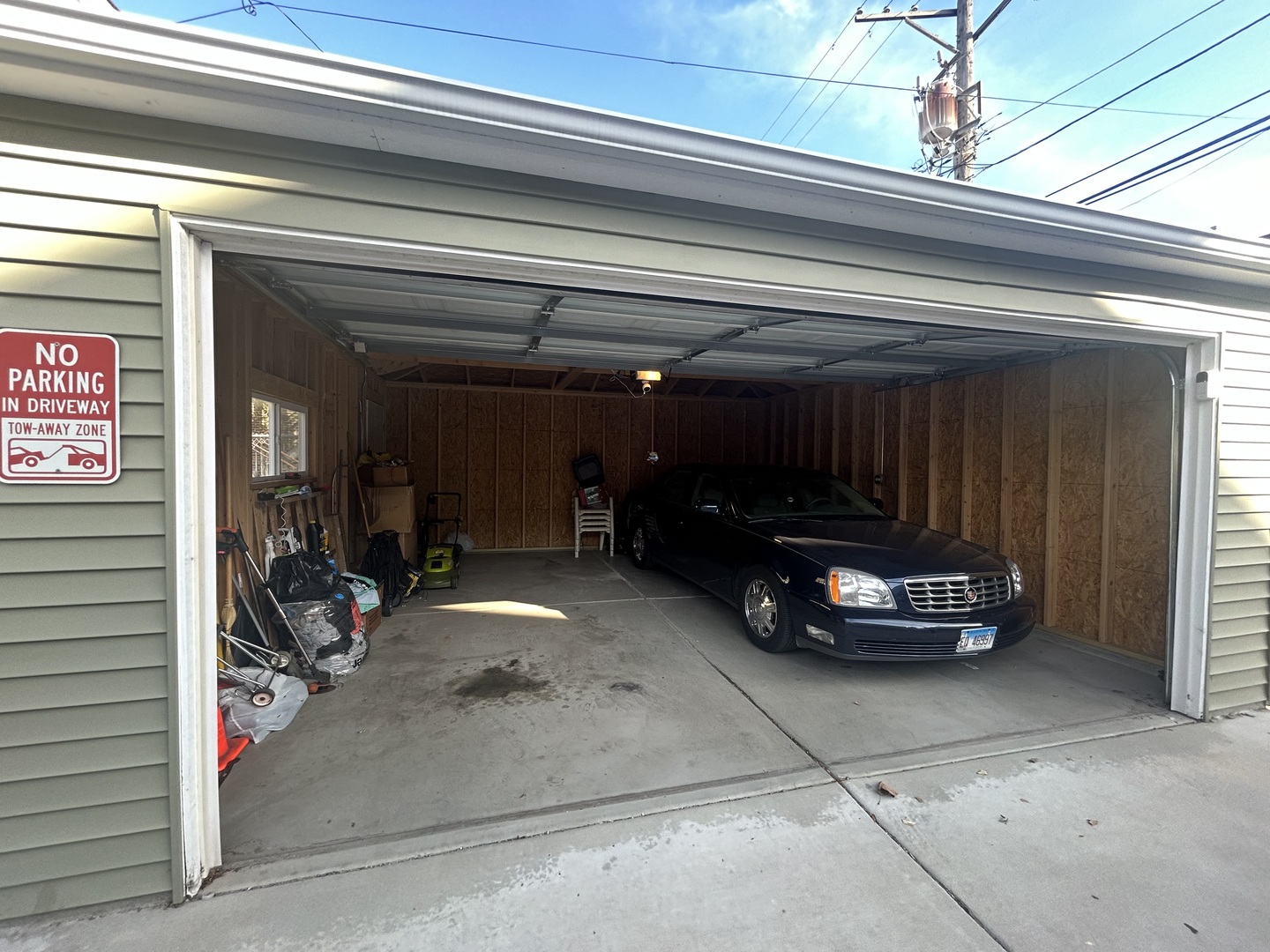 1017 W 19th Street, Chicago, IL 60608