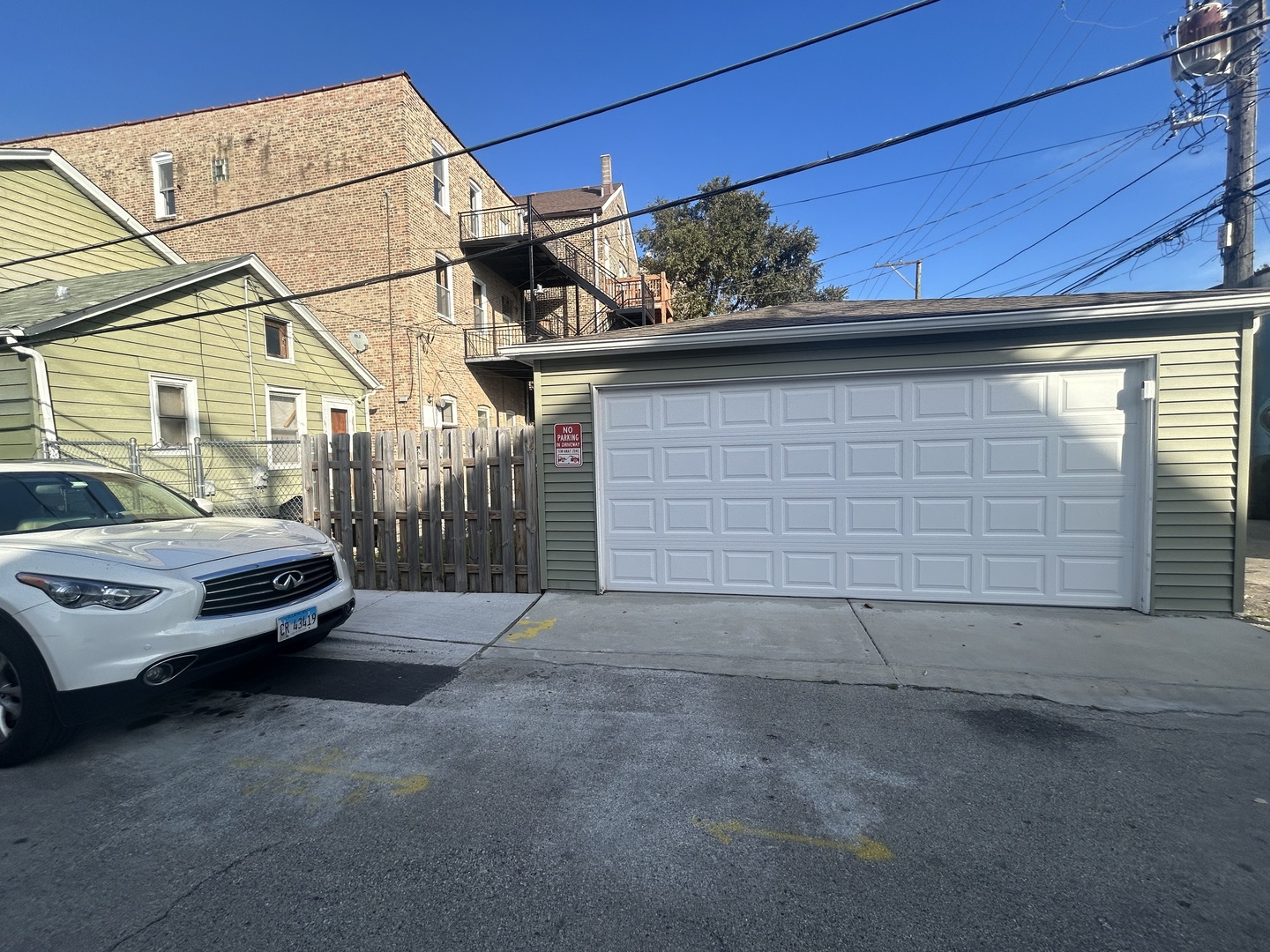 1017 W 19th Street, Chicago, IL 60608