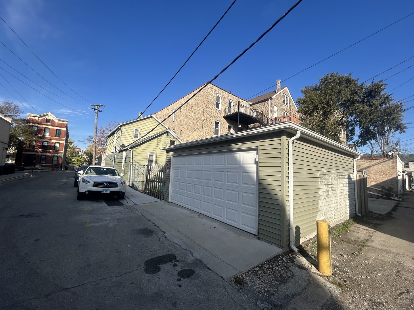 1017 W 19th Street, Chicago, IL 60608