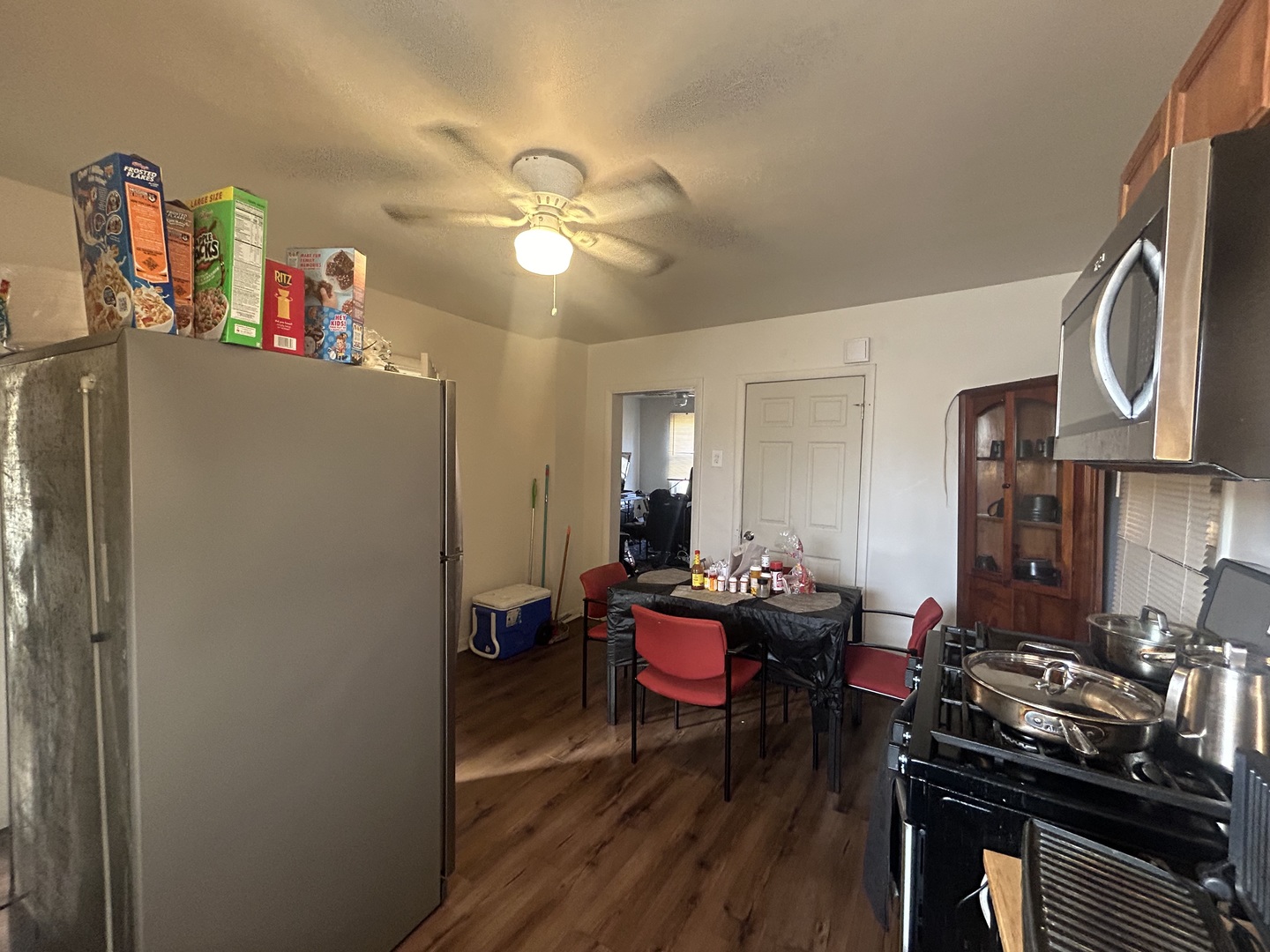 1017 W 19th Street, Chicago, IL 60608