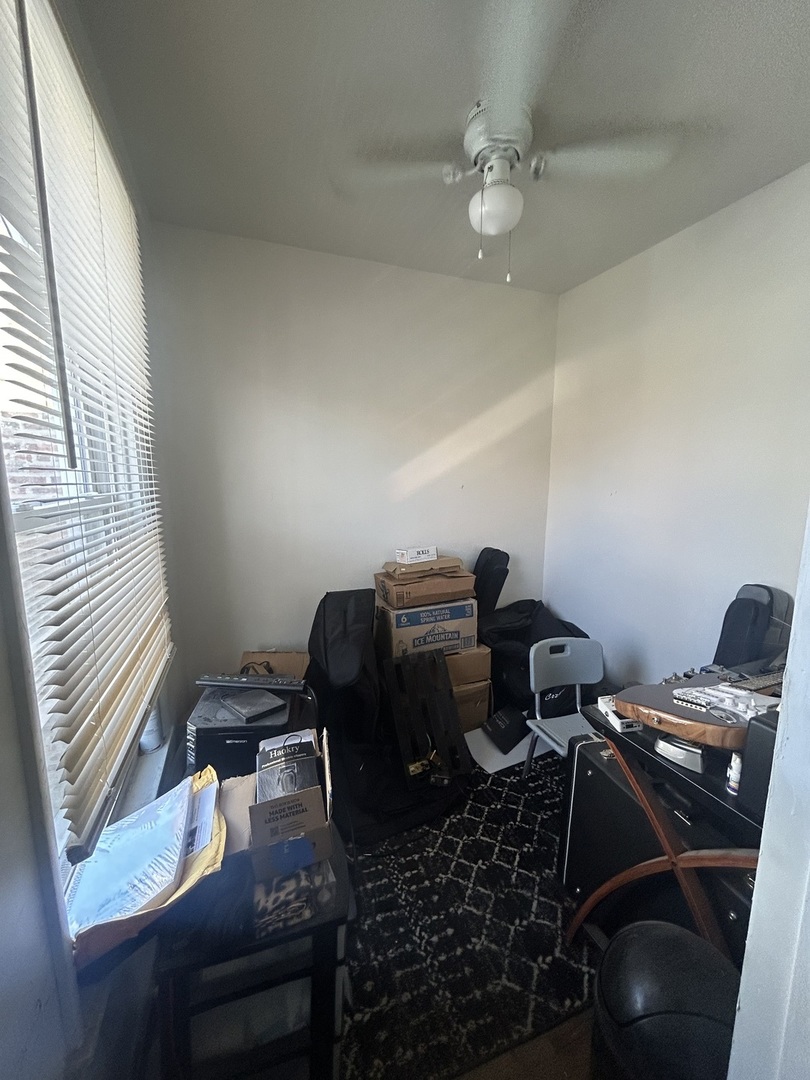 1017 W 19th Street, Chicago, IL 60608