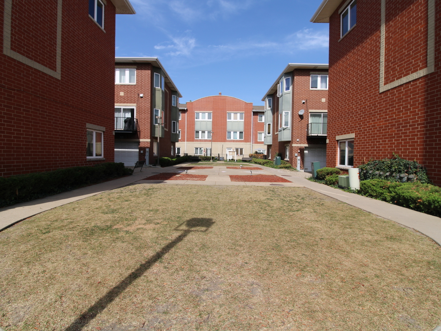 2409 W 32nd Place, Chicago, IL 60608