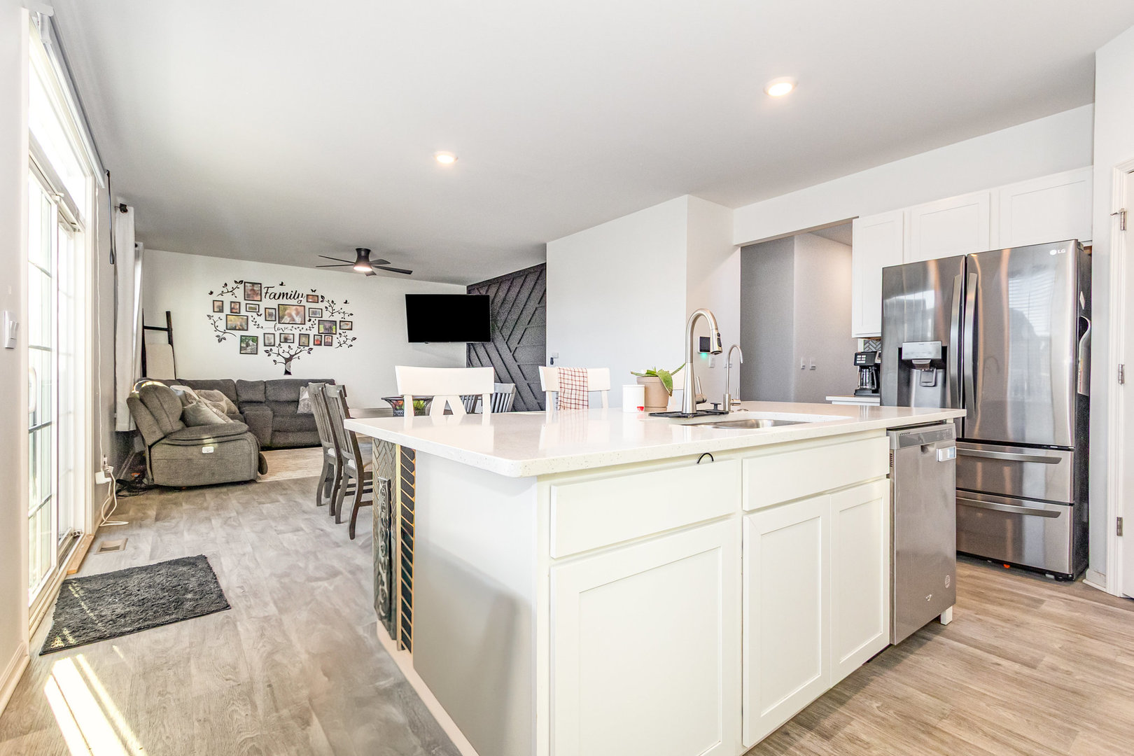 Plainfield, IL 60586