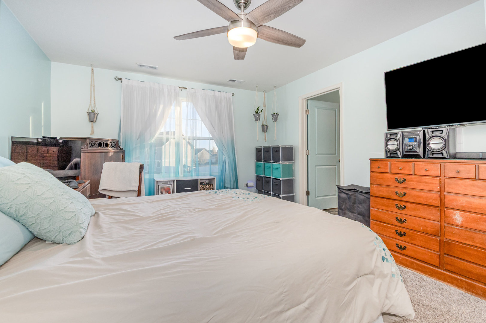 Plainfield, IL 60586