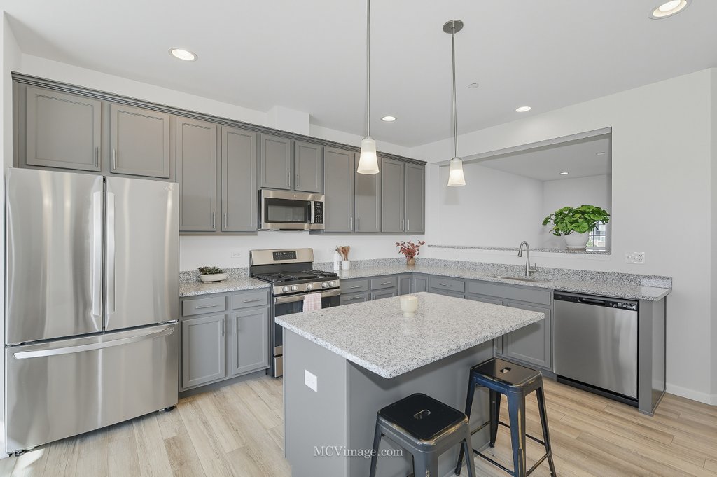 14050 S Belmont Drive, Homer Glen, IL 60491