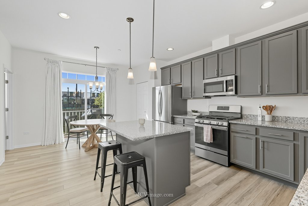 14050 S Belmont Drive, Homer Glen, IL 60491