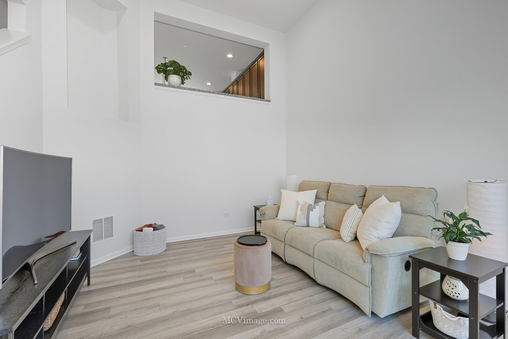 14050 S Belmont Drive, Homer Glen, IL 60491