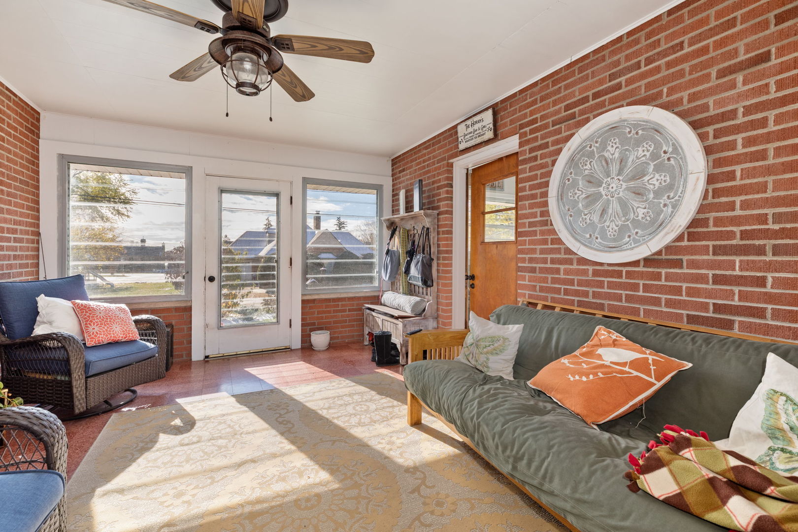 118 W READER Street, Elburn, IL 60119