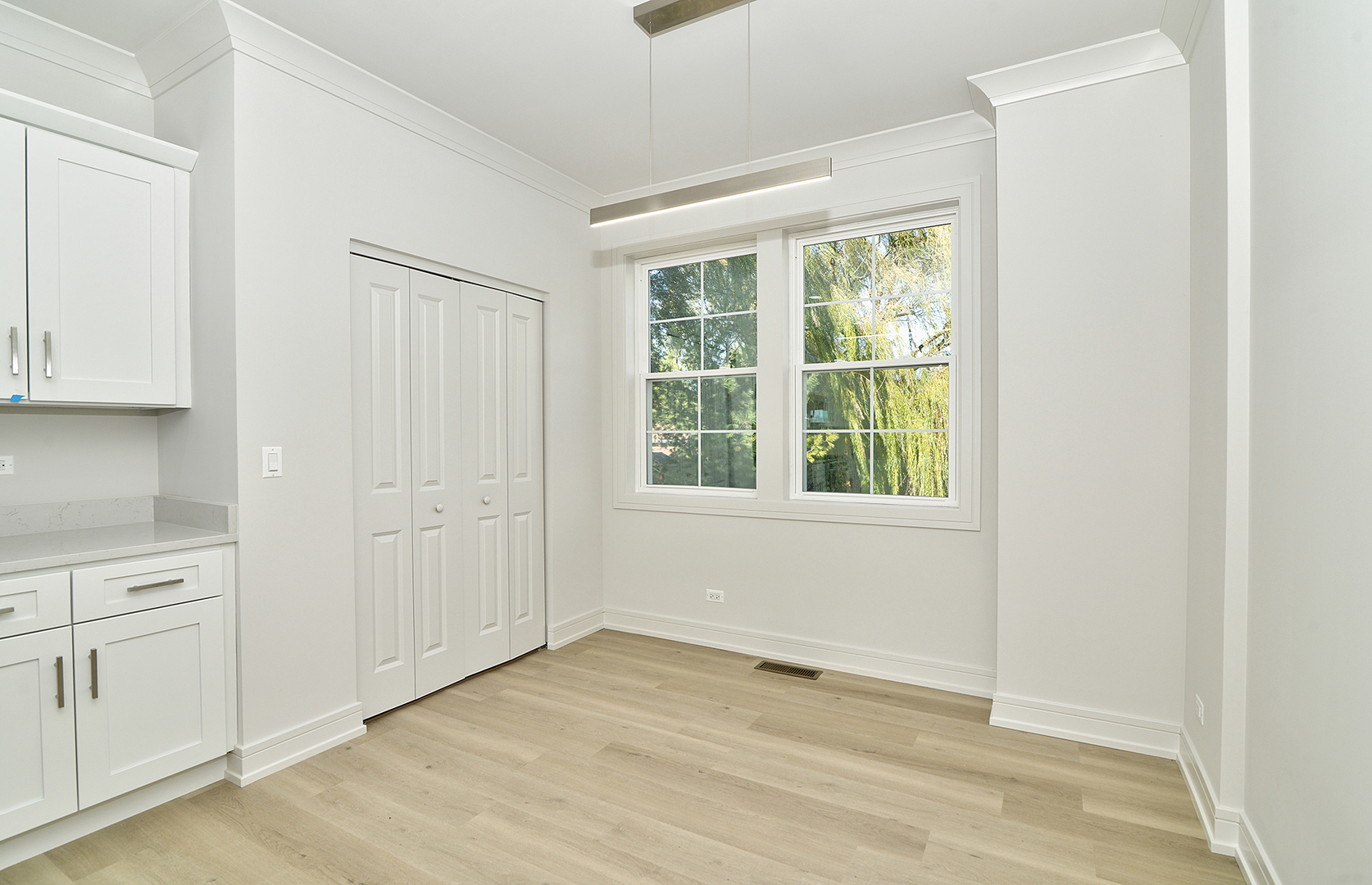 Bensenville, IL 60106