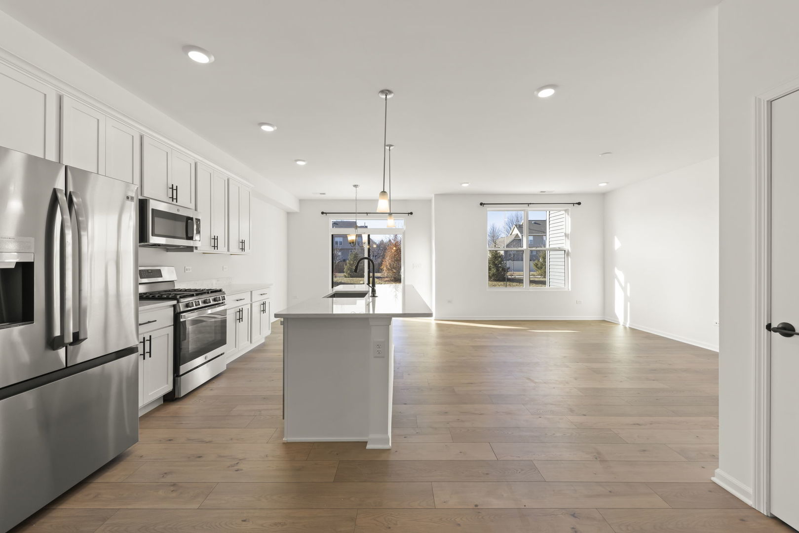 4486 Chelsea Manor Circle, Aurora, IL 60504