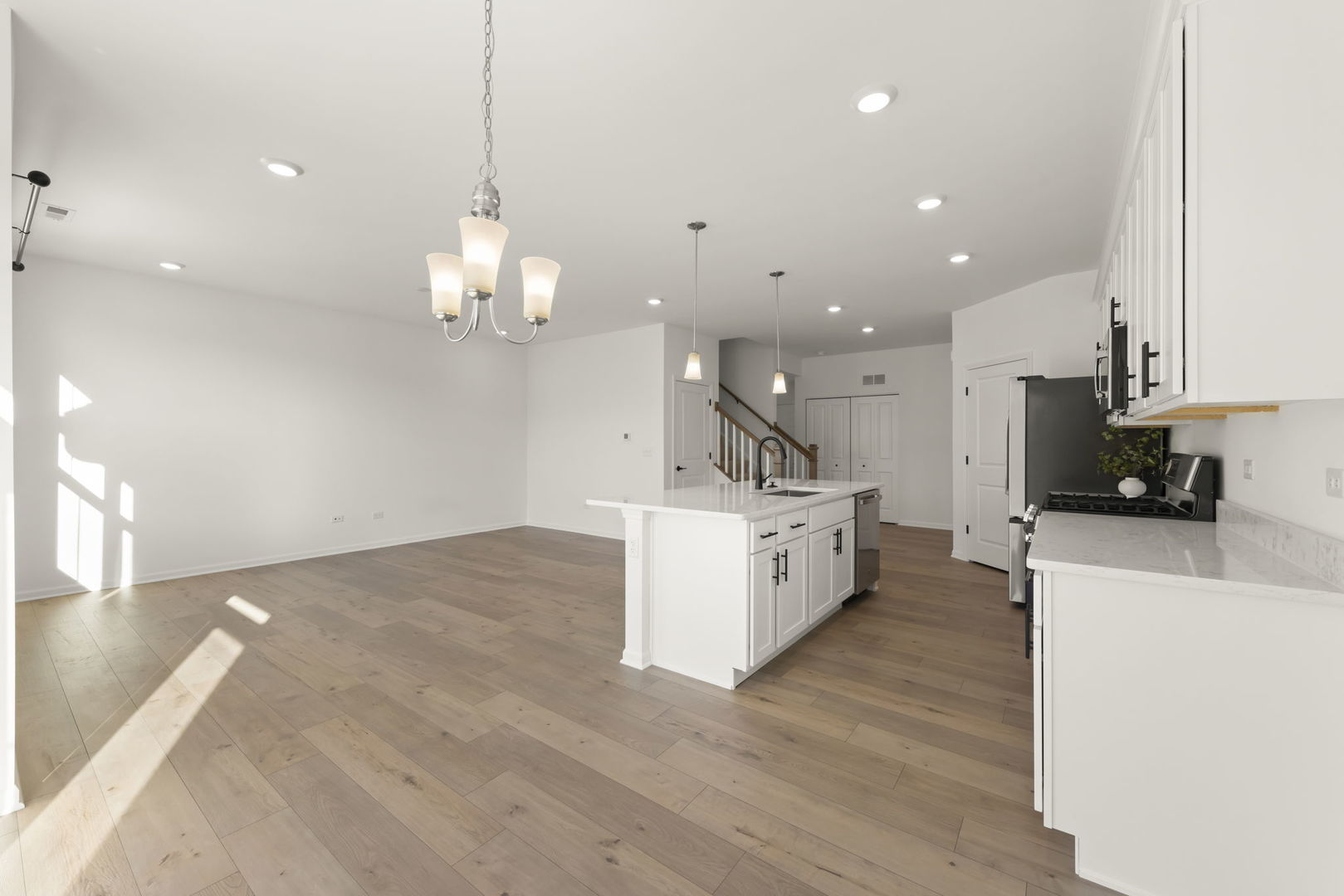 4486 Chelsea Manor Circle, Aurora, IL 60504