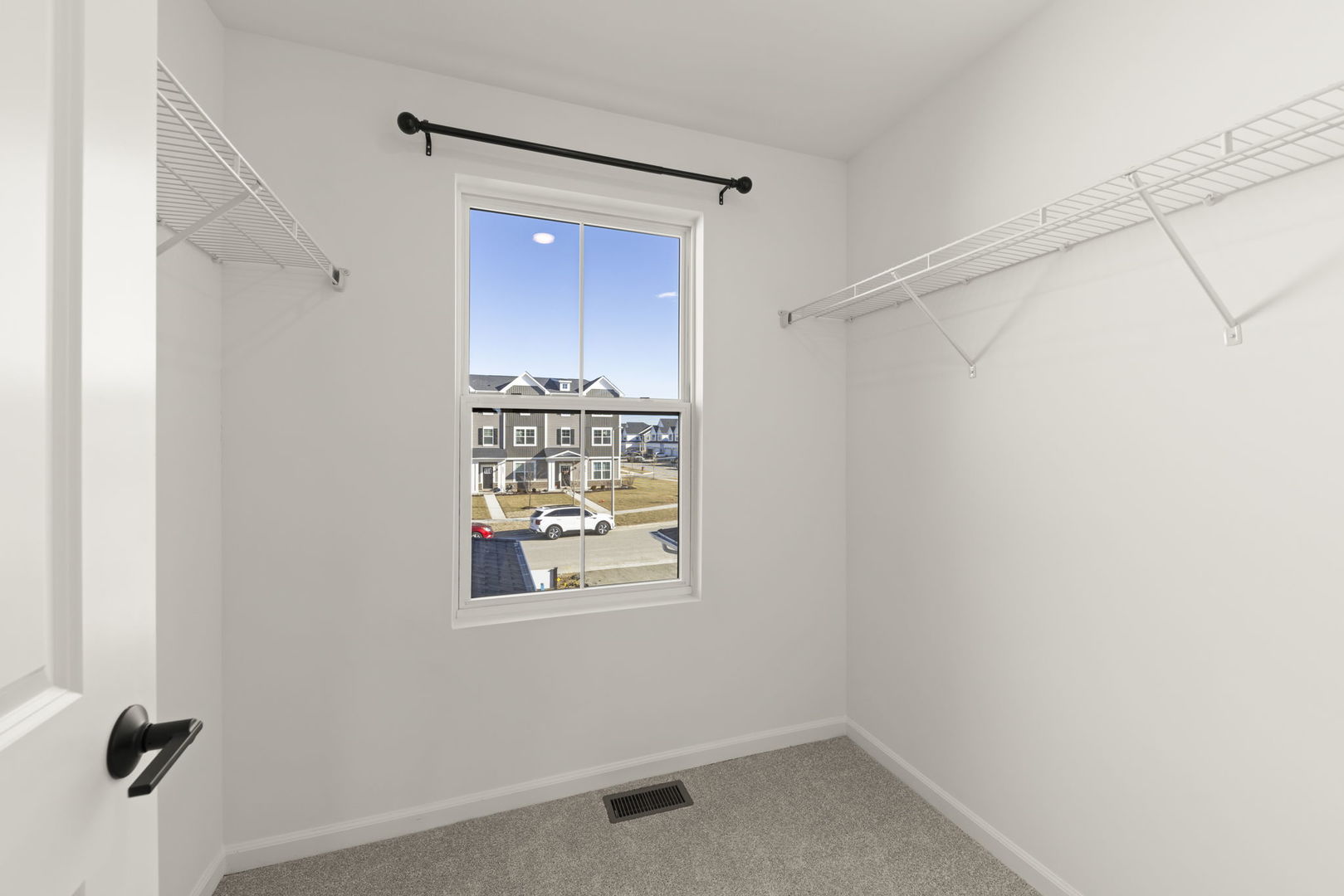 4486 Chelsea Manor Circle, Aurora, IL 60504