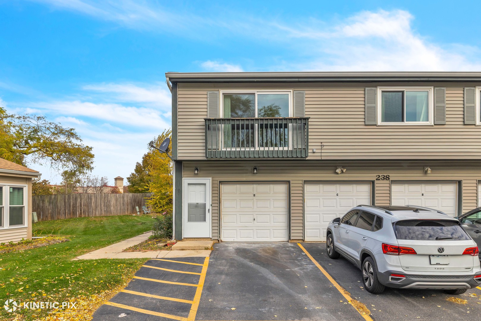 238 Algonquin Court #D, Bolingbrook, IL 60440